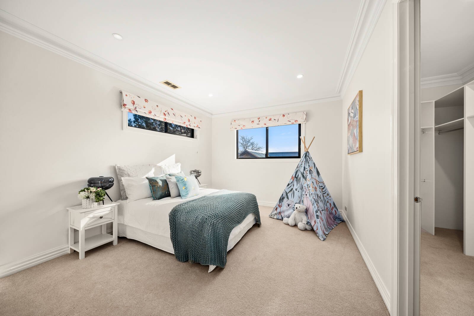 Real Estate and Property in 123 Peel Street, Kew, VIC