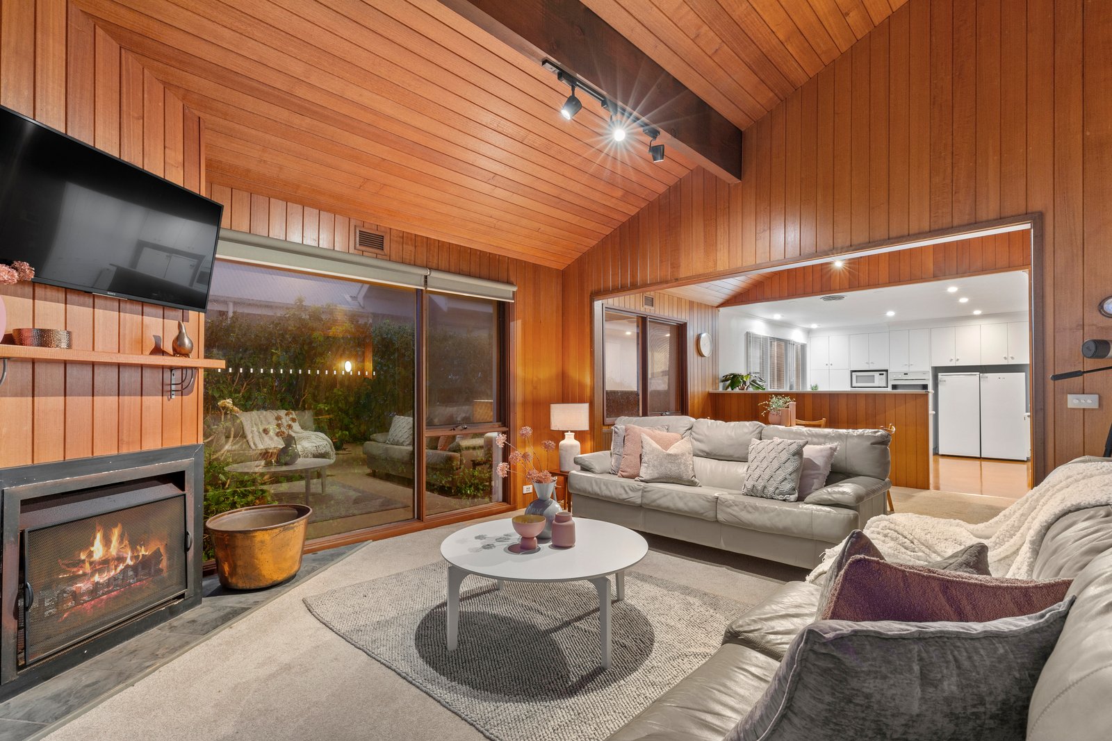 Real Estate and Property in 123 Point Lonsdale Road, Point Lonsdale, VIC