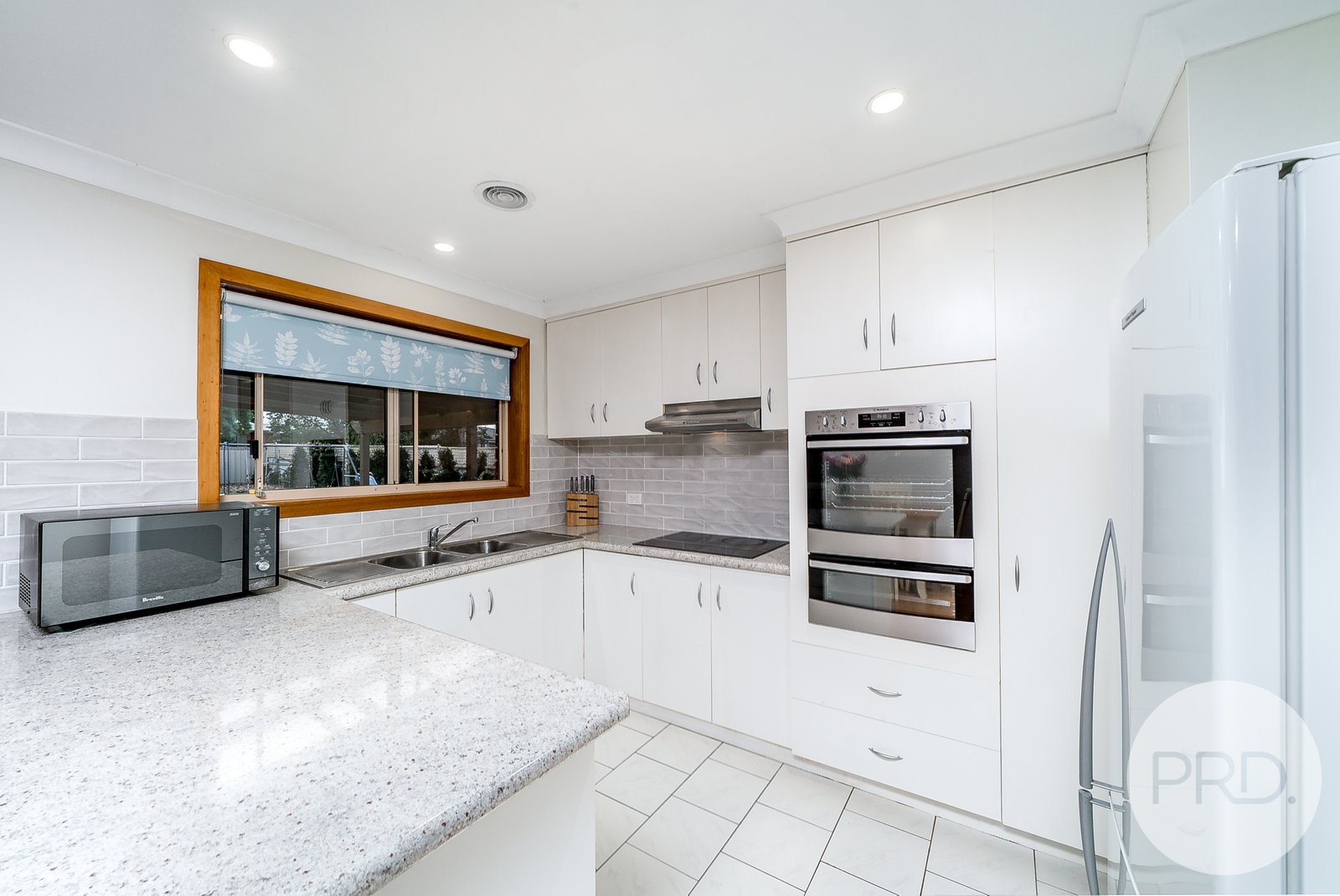 123 Undurra Drive GLENFIELD PARK 4