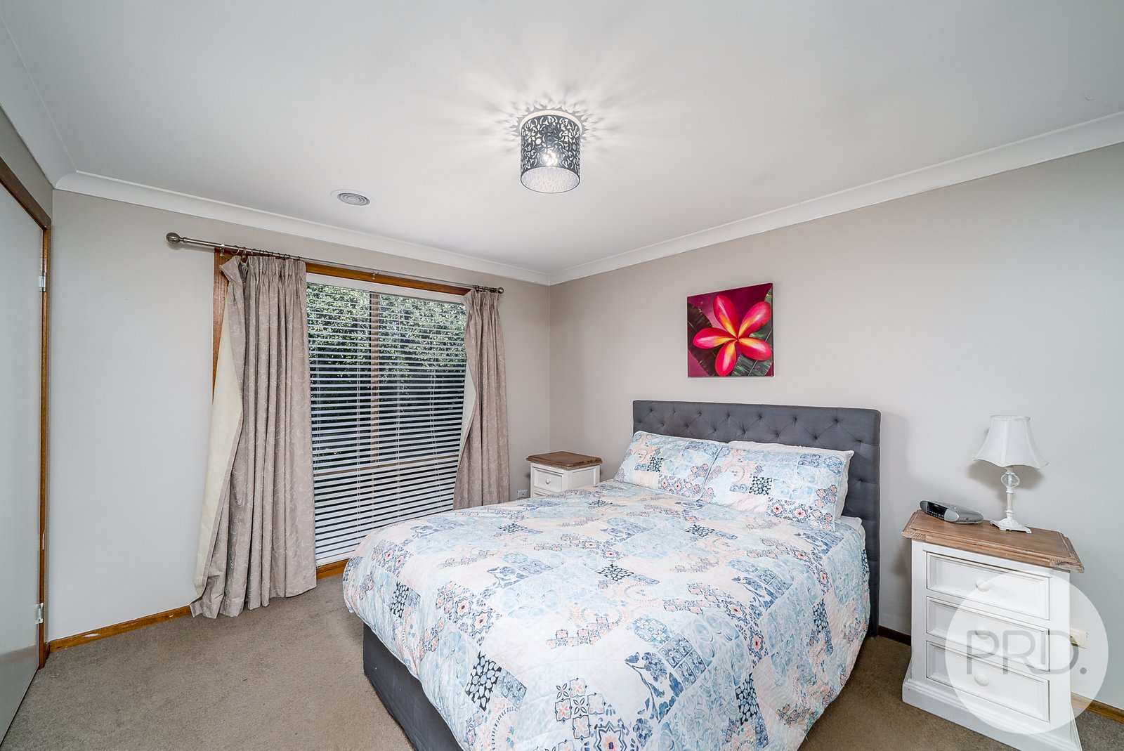 123 Undurra Drive GLENFIELD PARK 7