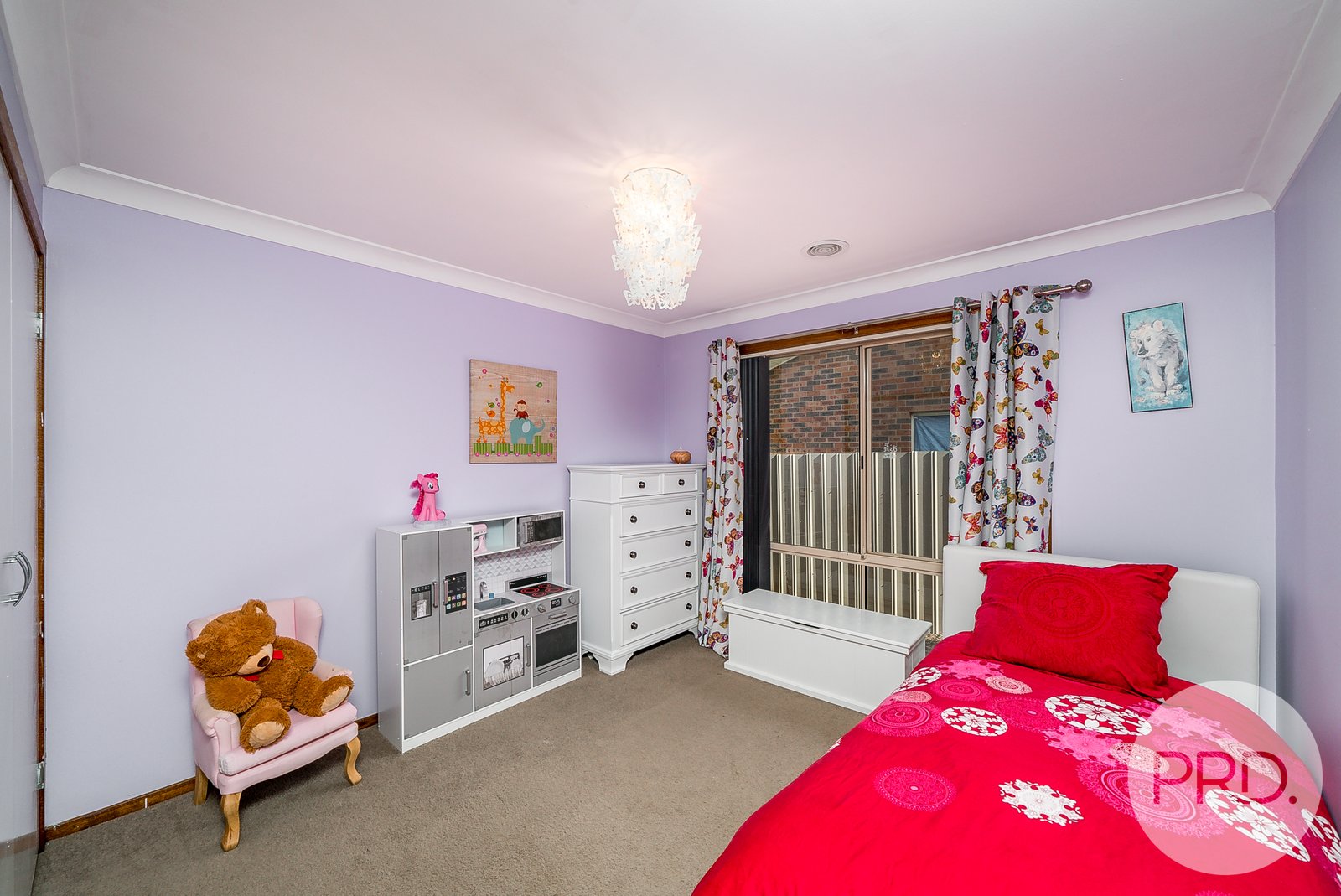 123 Undurra Drive GLENFIELD PARK 9