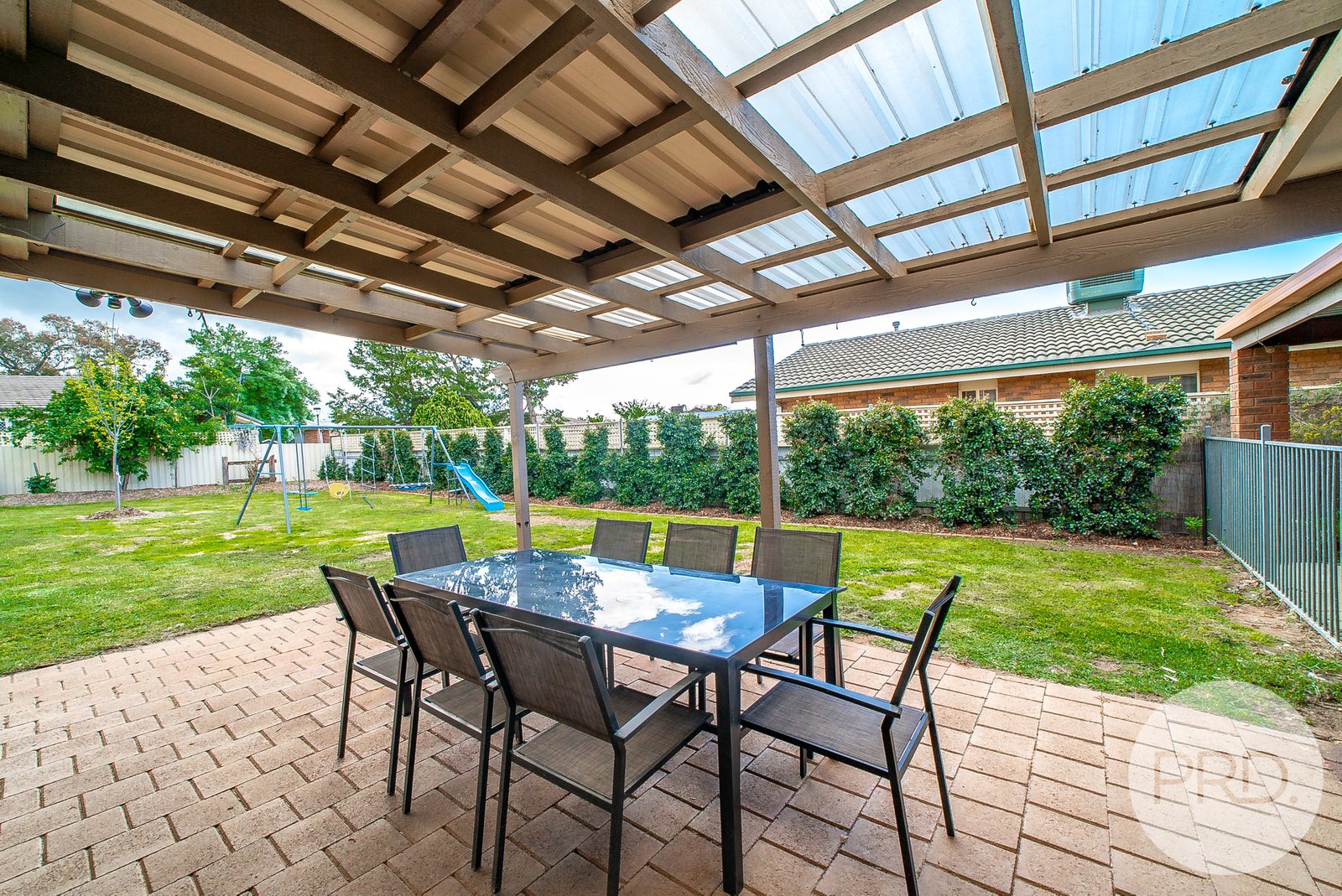 123 Undurra Drive GLENFIELD PARK 12