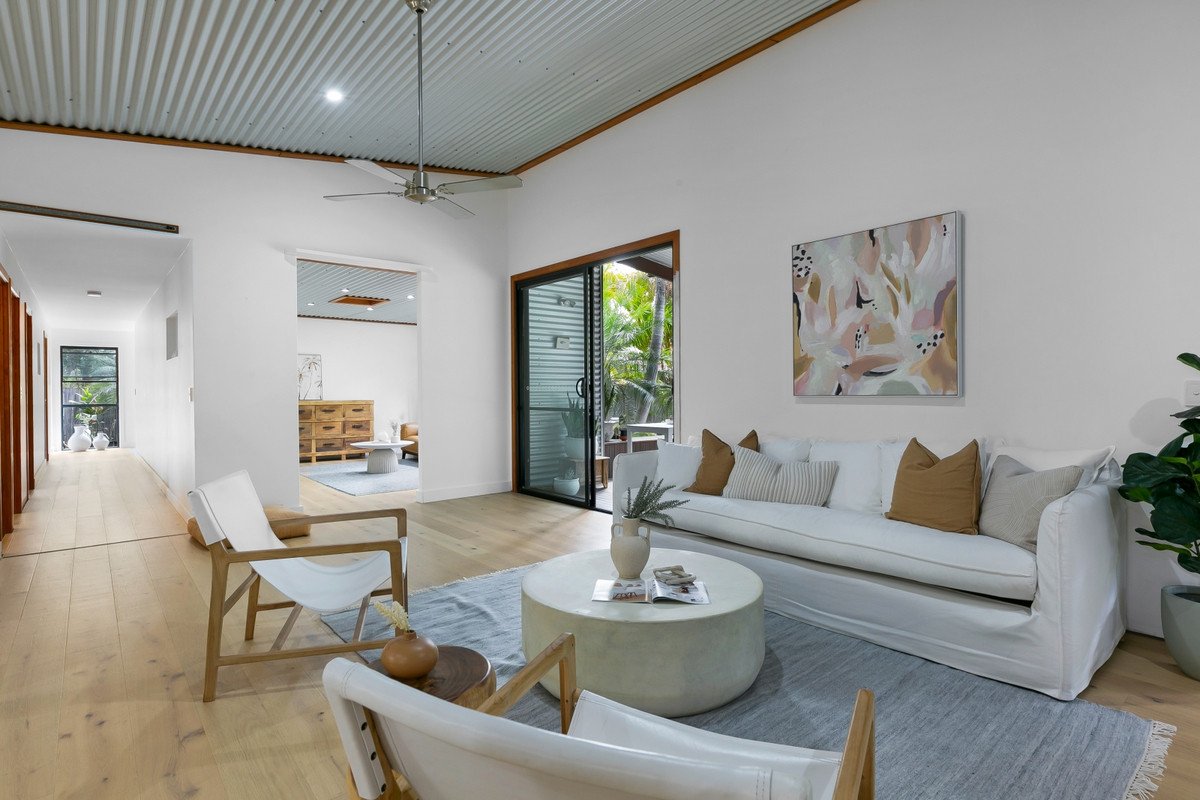 123 Valley Drive Tallebudgera 11