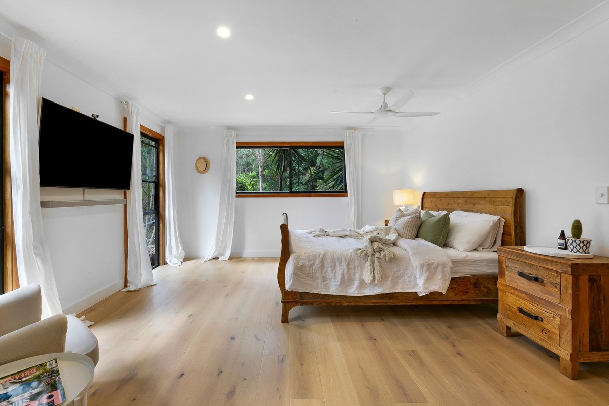 123 Valley Drive Tallebudgera 14
