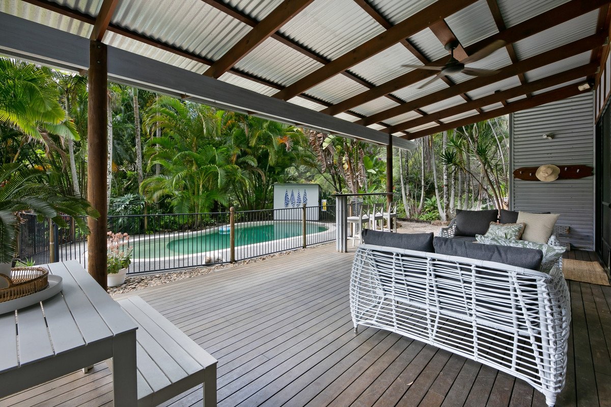 123 Valley Drive Tallebudgera 26