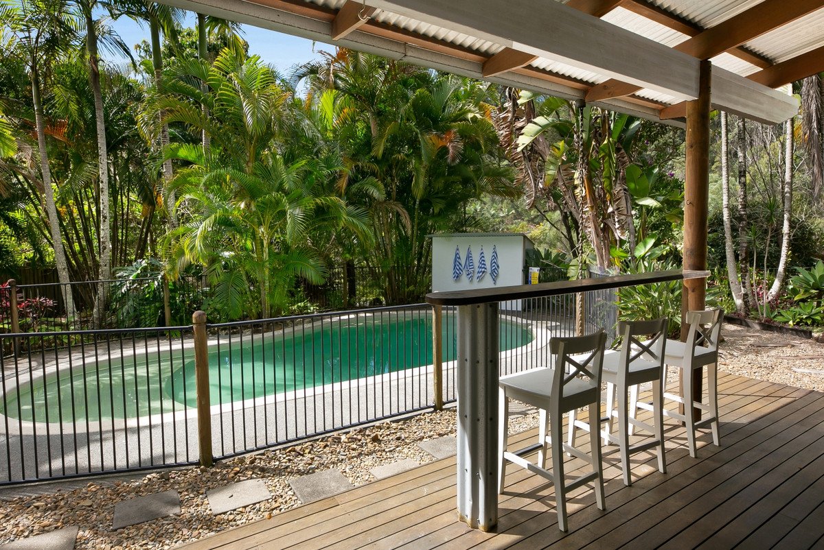 123 Valley Drive Tallebudgera 30