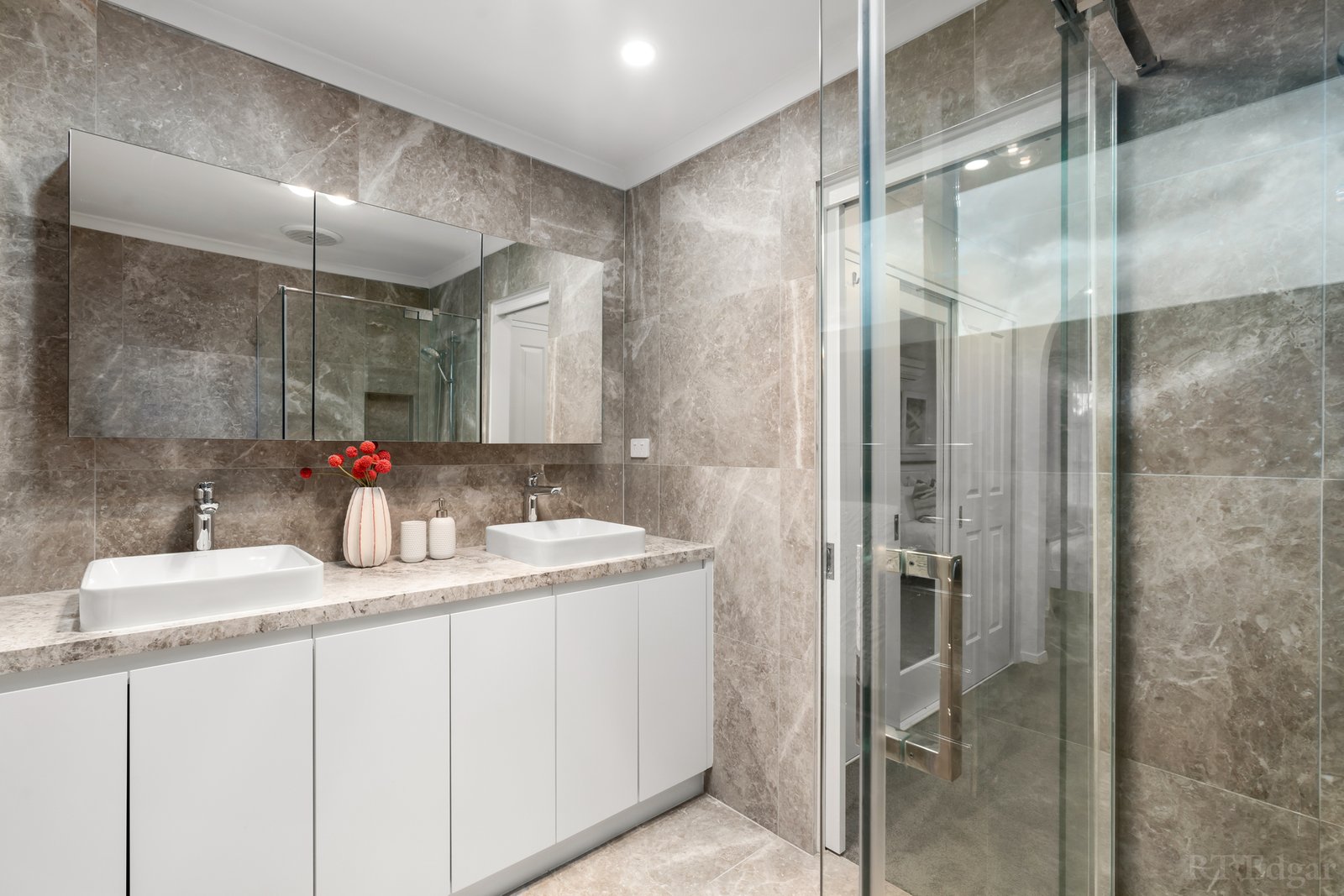 Real Estate and Property in 123 Weeden Drive, Vermont South, VIC