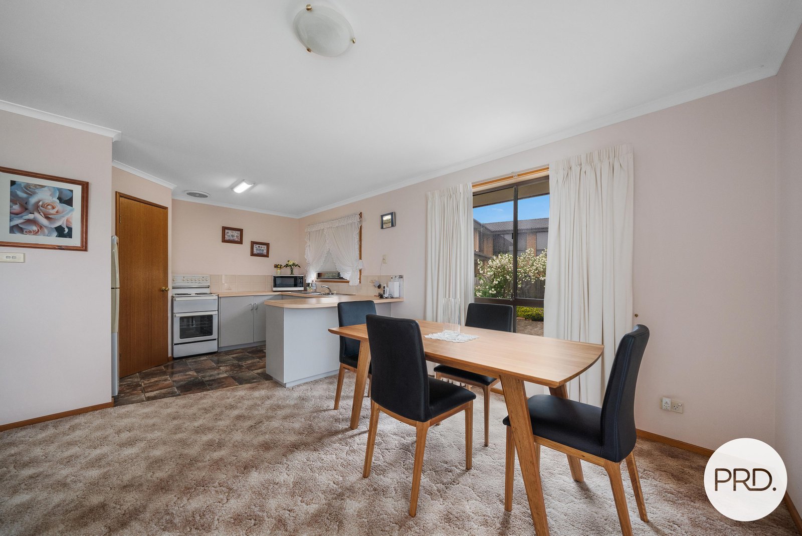 1/23 Woodleigh Drive OAKDOWNS 3
