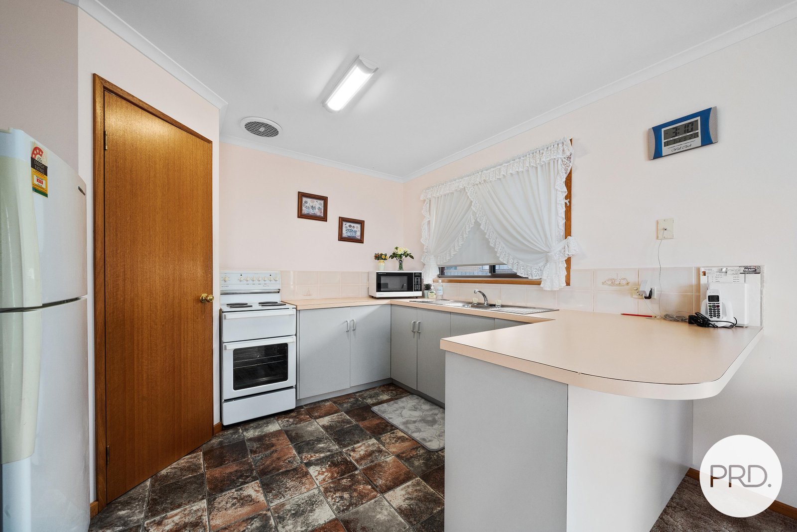 1/23 Woodleigh Drive OAKDOWNS 4