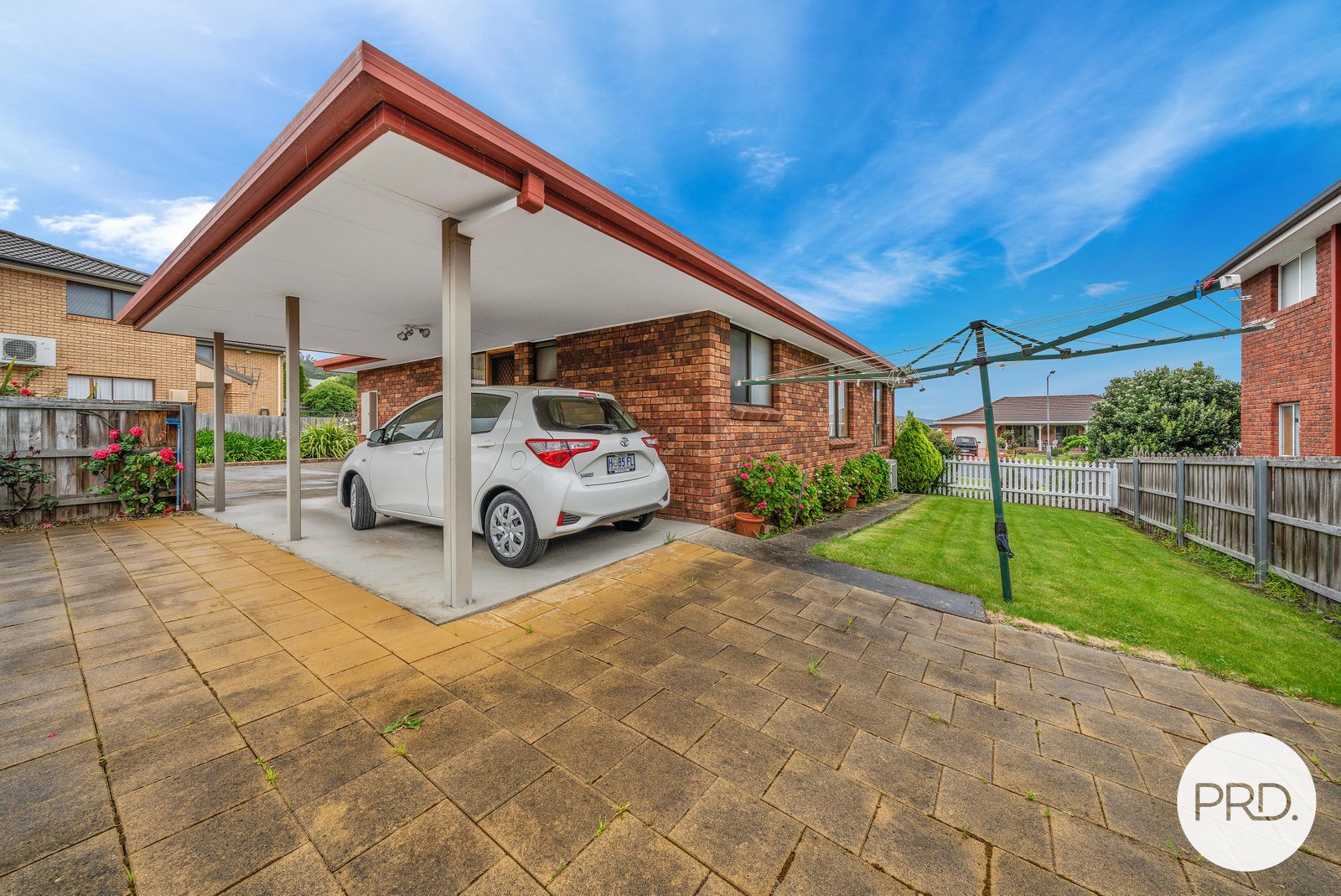 1/23 Woodleigh Drive OAKDOWNS 7