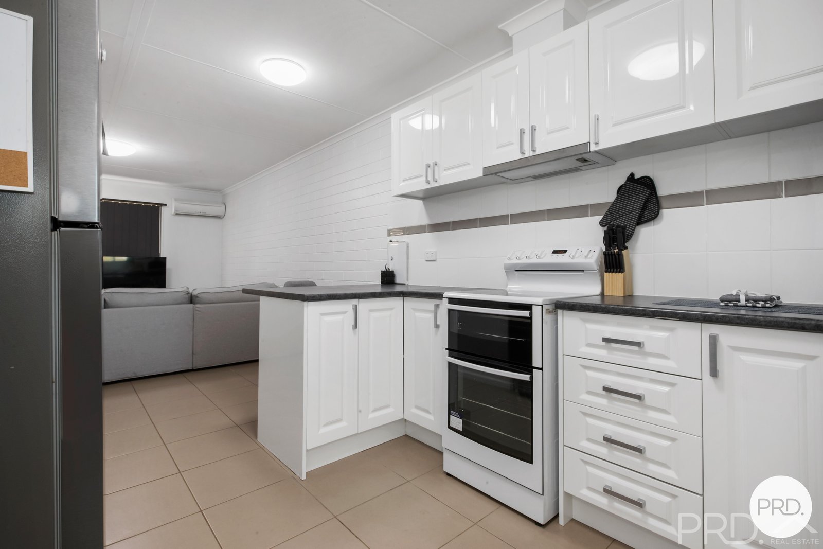 12/30 Demetre Crescent PEGS CREEK 1