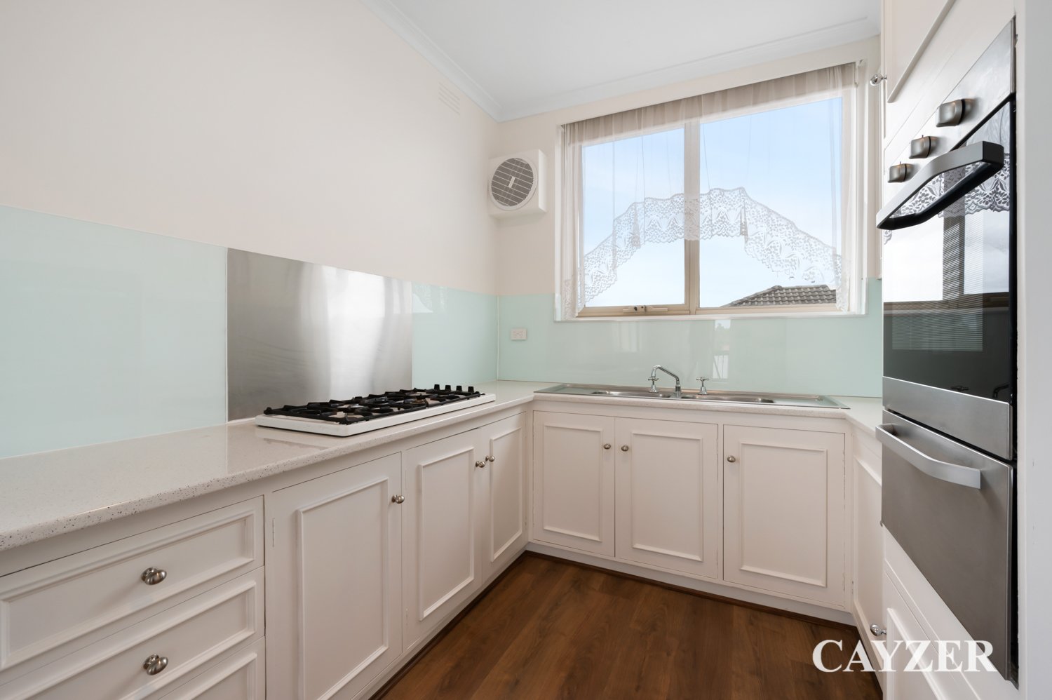 Gallery: 12/31 St Georges Road