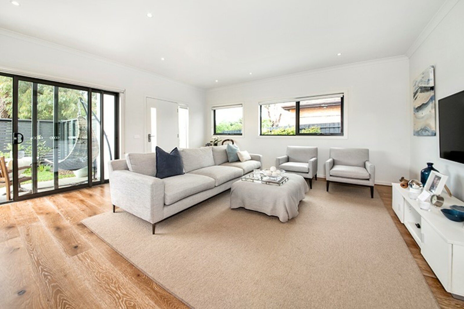 Gallery: 1/232 Balcombe Road