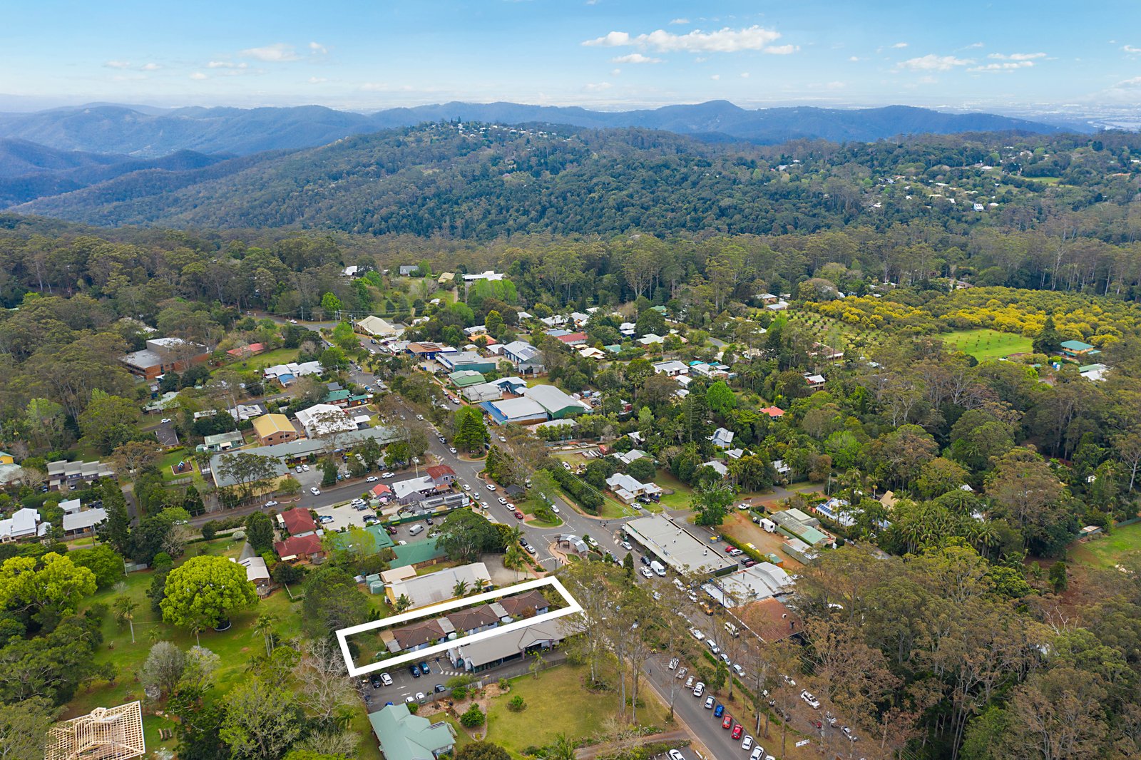 1,2,3/20 Main Street, Tamborine Mountain QLD 4272