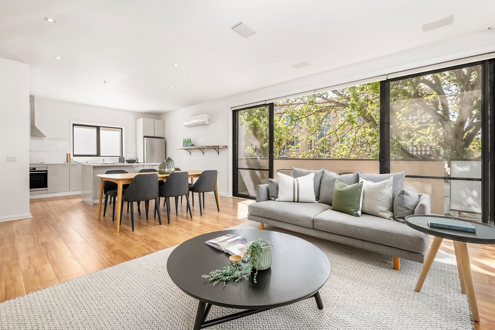 Gallery: 12/321 Orrong Road