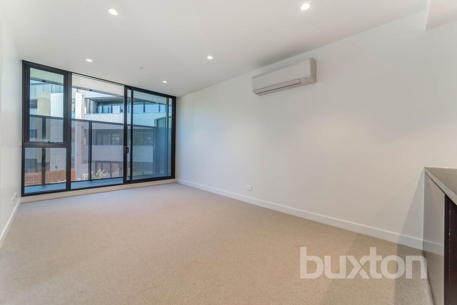 Gallery: 123/25 Trent Street