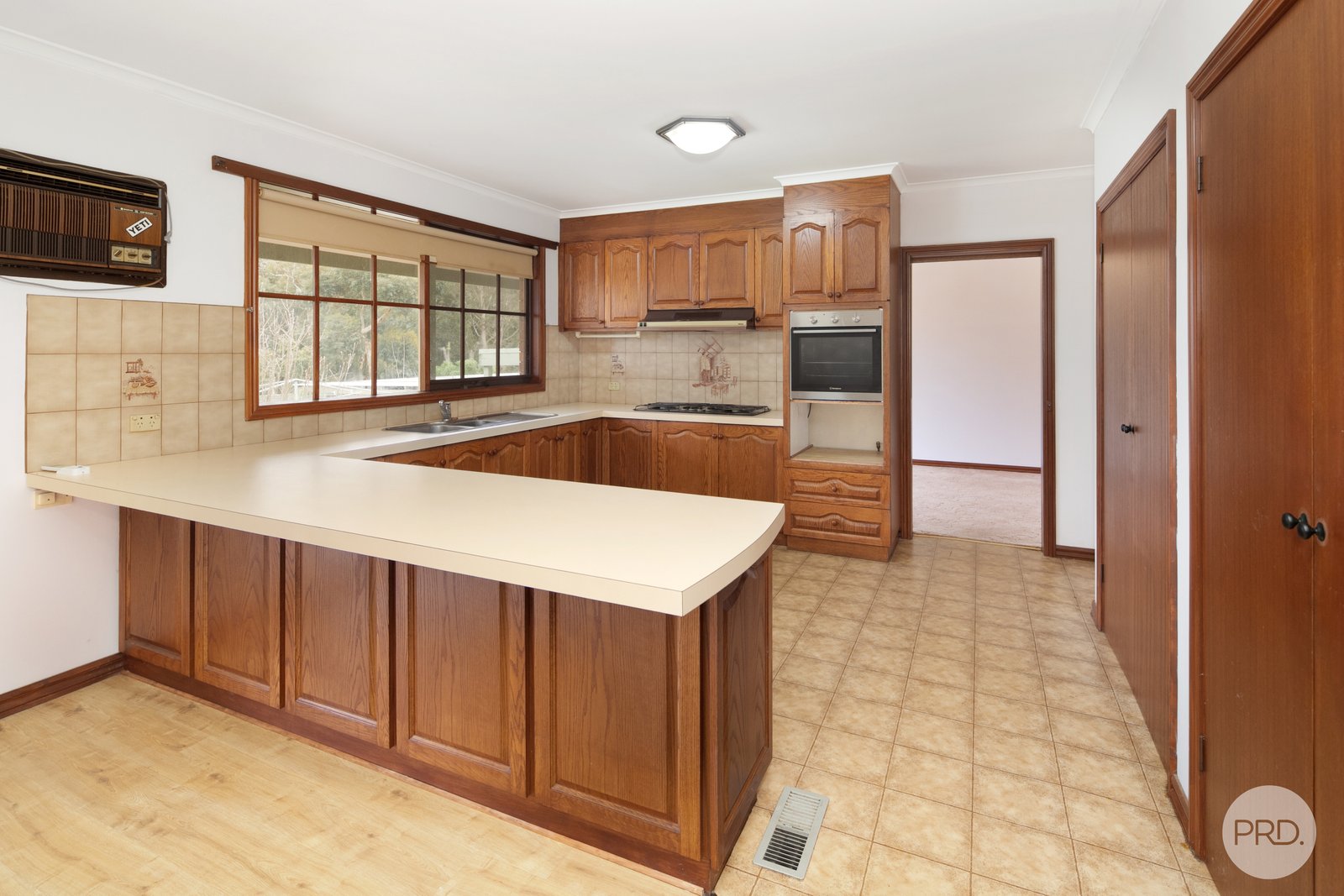 1233 Doveton Street North INVERMAY PARK 4