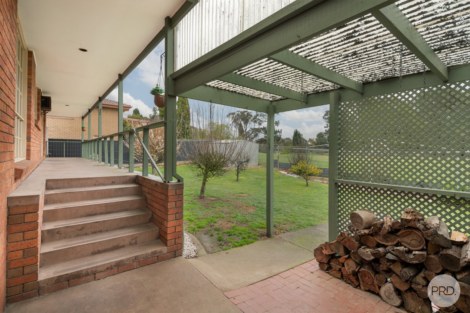 1233 Doveton Street North INVERMAY PARK 12