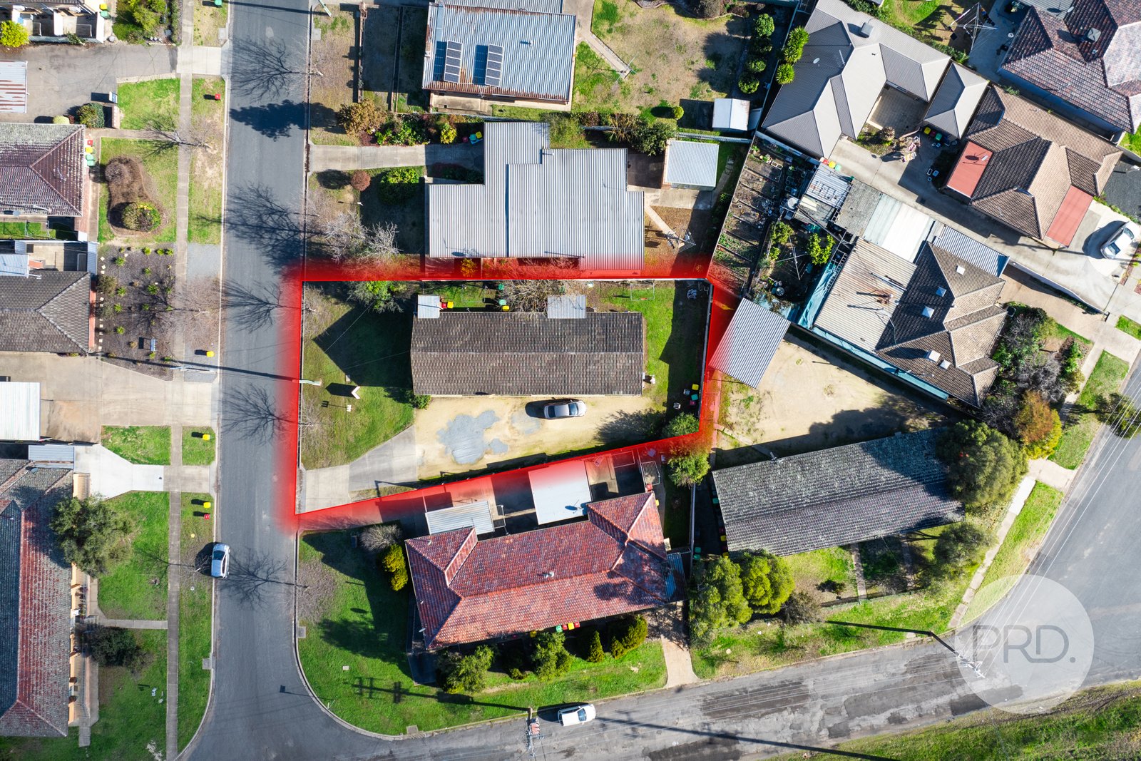 1,2,3/3 Higgins Avenue WAGGA WAGGA 2