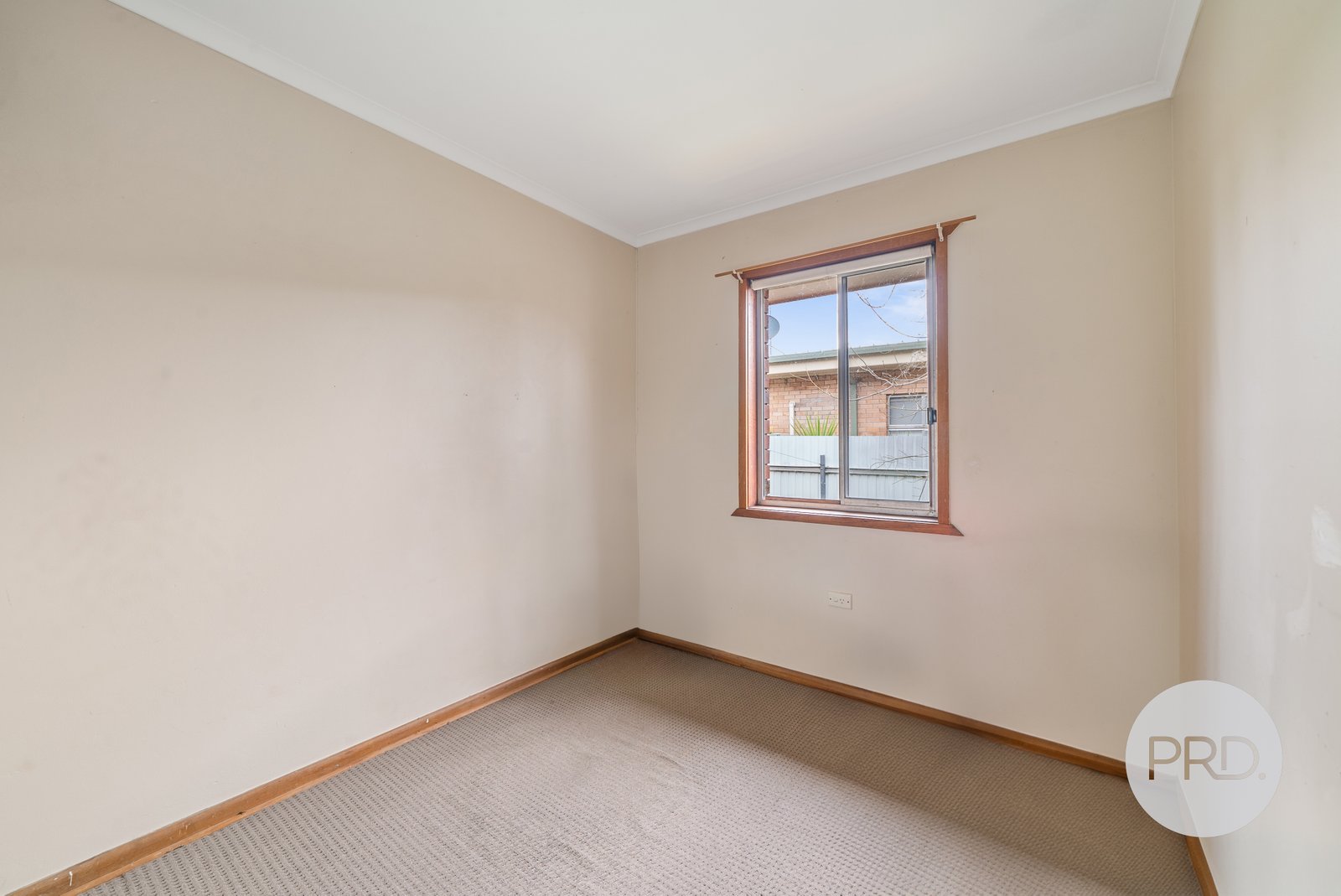 1,2,3/3 Higgins Avenue WAGGA WAGGA 8