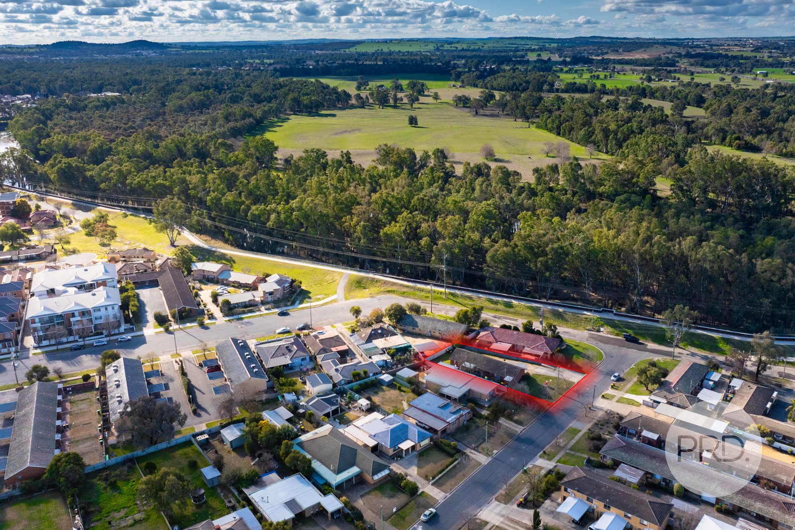 1,2,3/3 Higgins Avenue WAGGA WAGGA 13