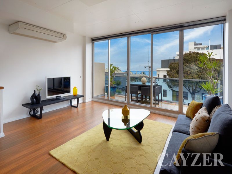 Gallery: 12/33 Johnston Street
