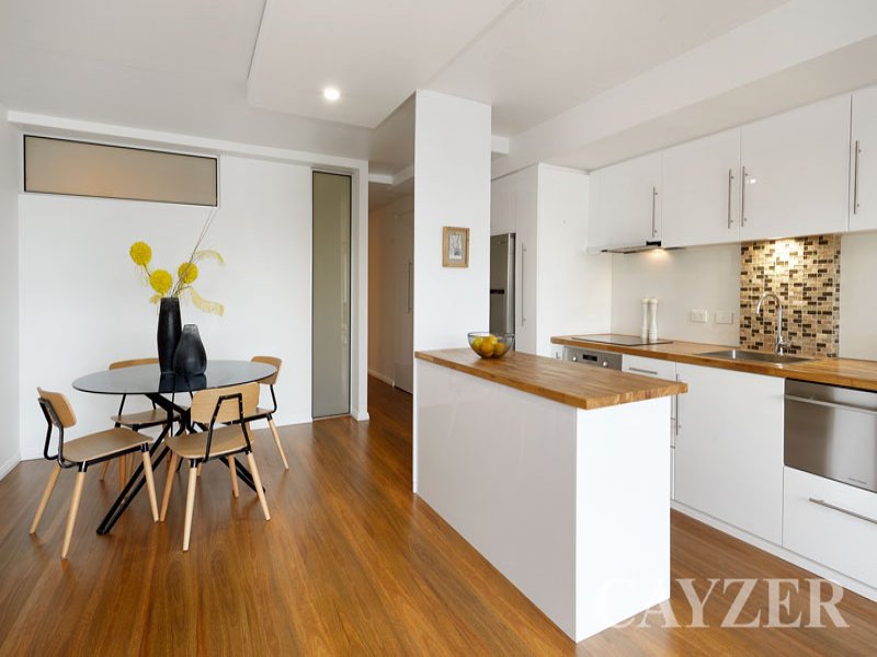 Gallery: 12/33 Johnston Street