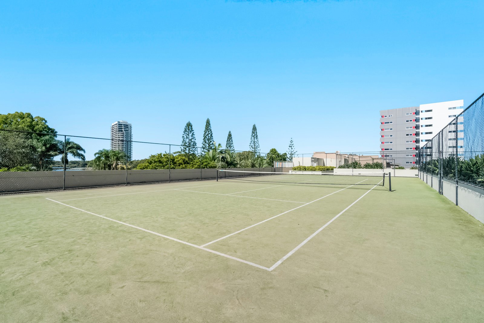 1233/6-8 Stuart Street TWEED HEADS 18