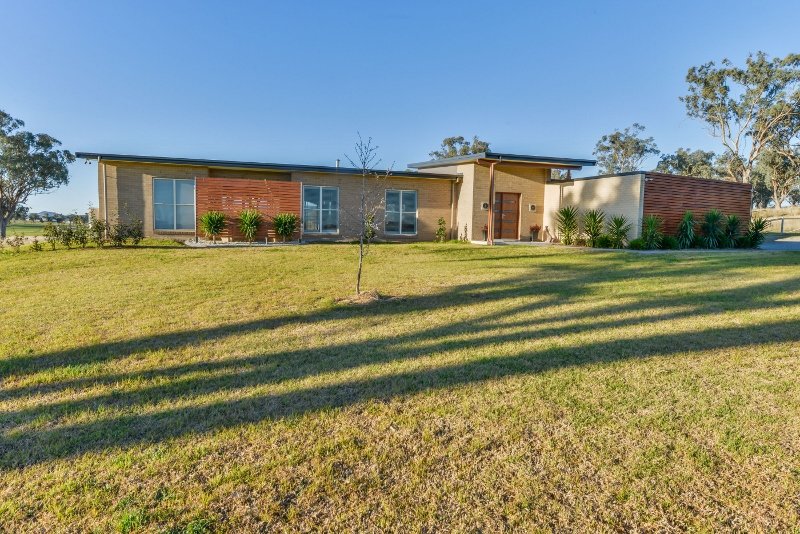 1234 Manilla Road TAMWORTH 1