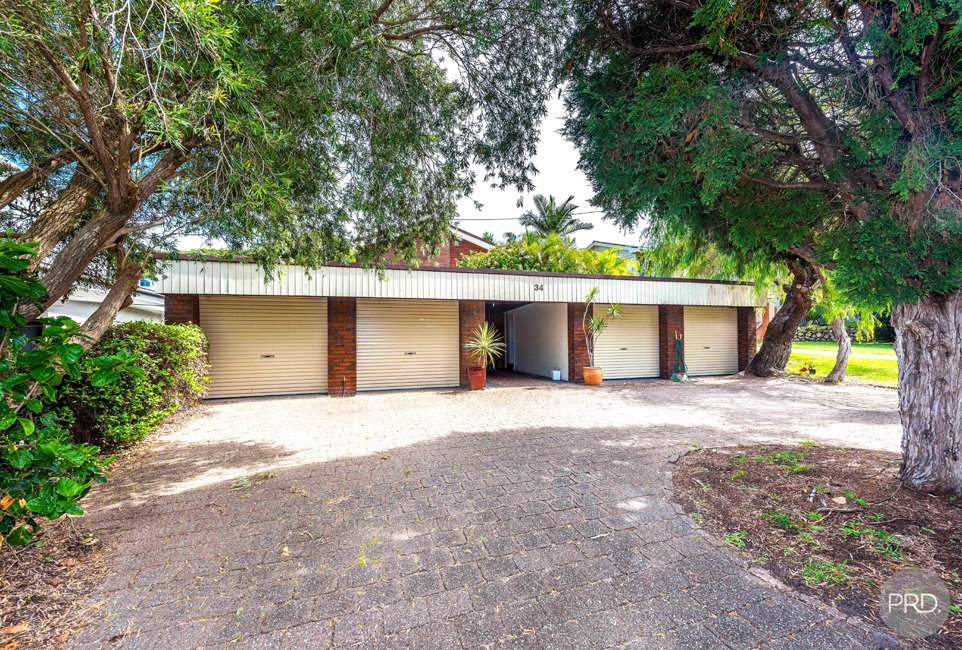 1&2/34 Marine Drive FINGAL BAY 10