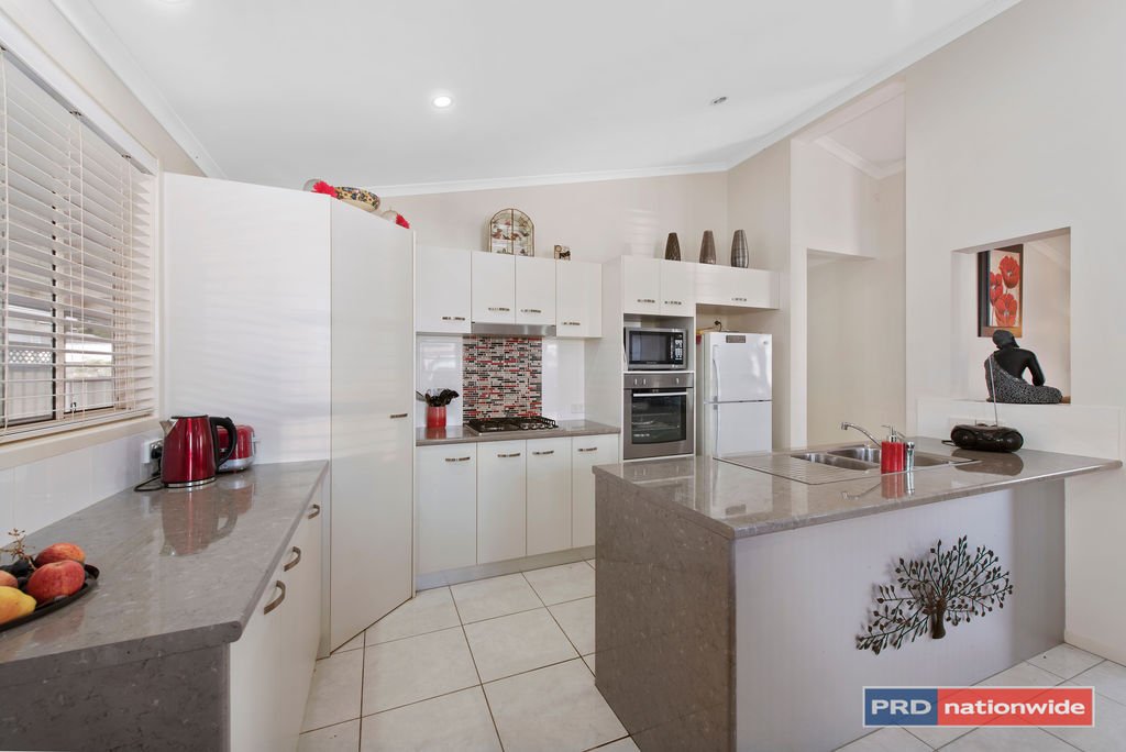 12/369 Pine Creek Way BONVILLE 3