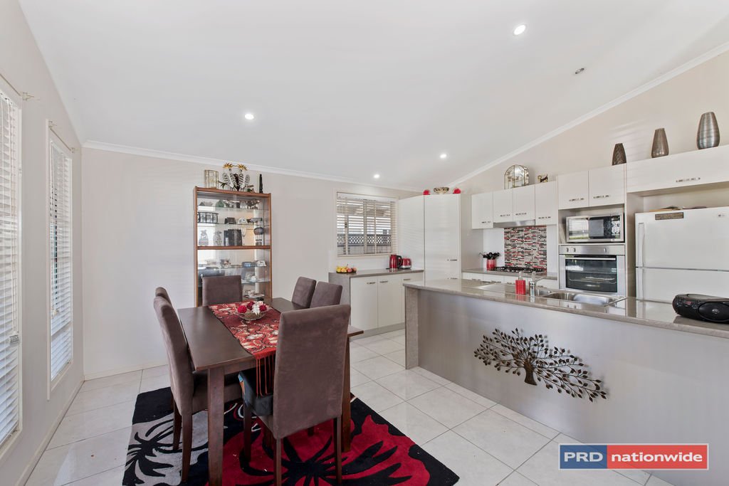 12/369 Pine Creek Way BONVILLE 5