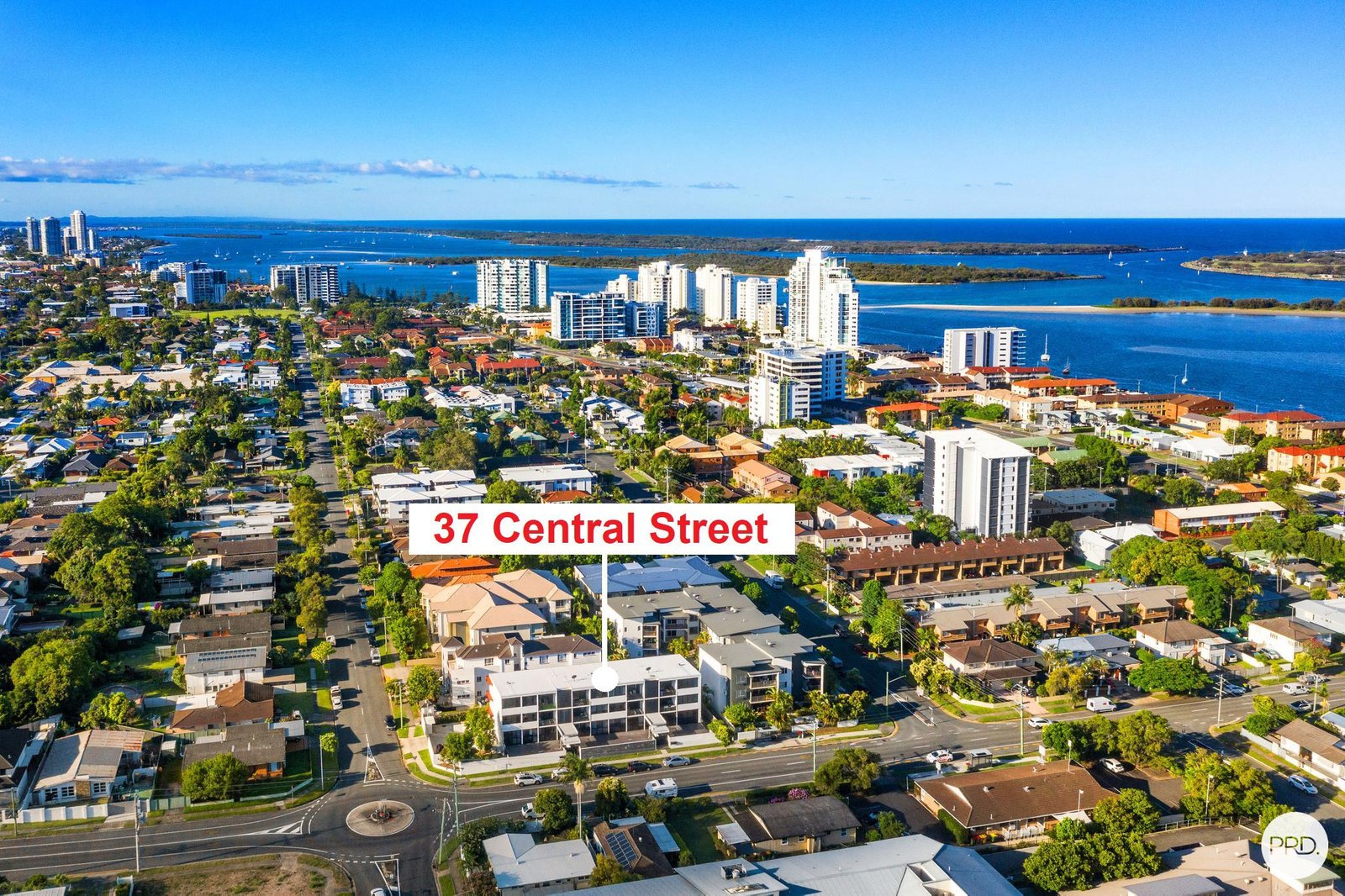 12/37 Central Street LABRADOR 8