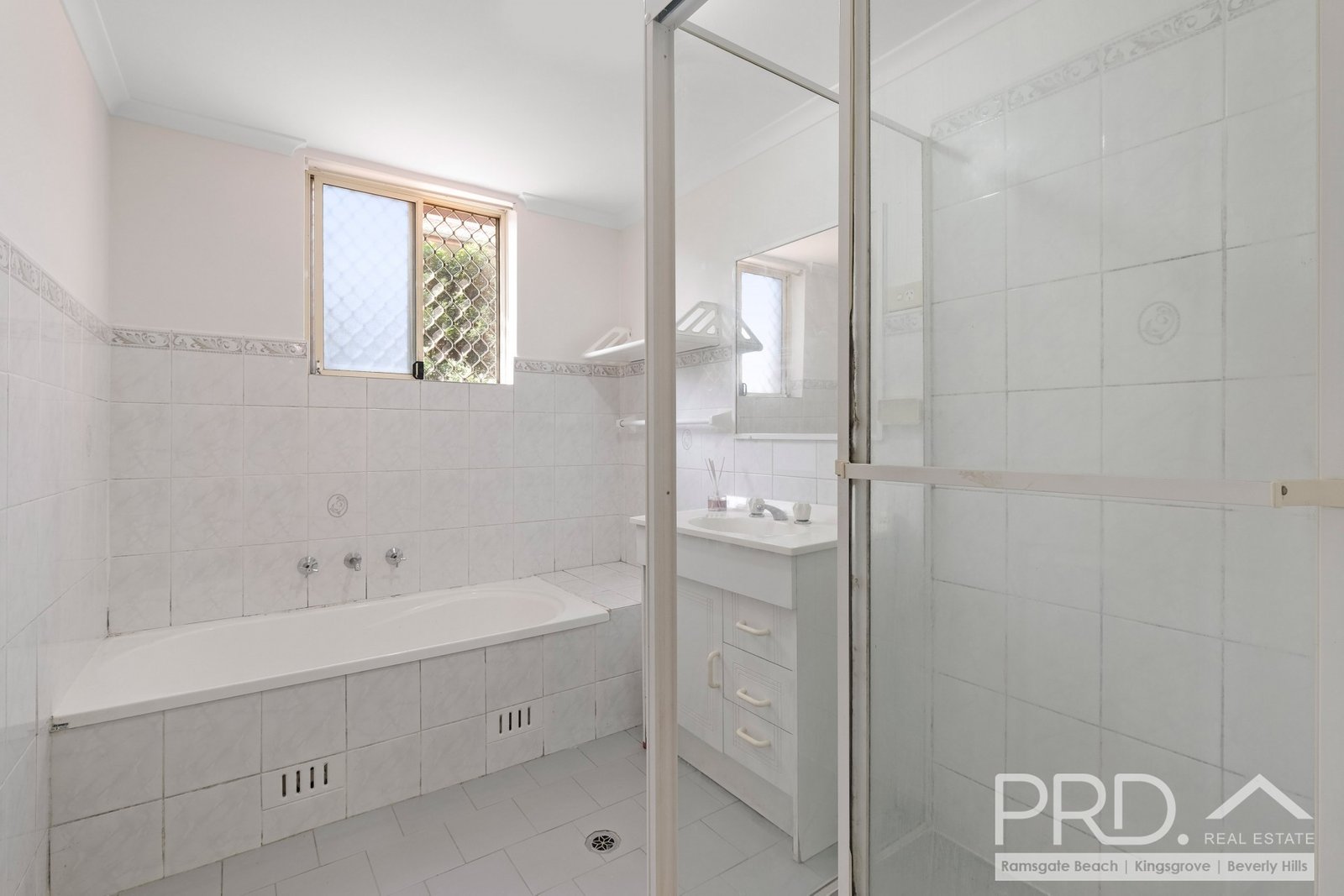 12/38-40 Hampden Street BEVERLY HILLS 4