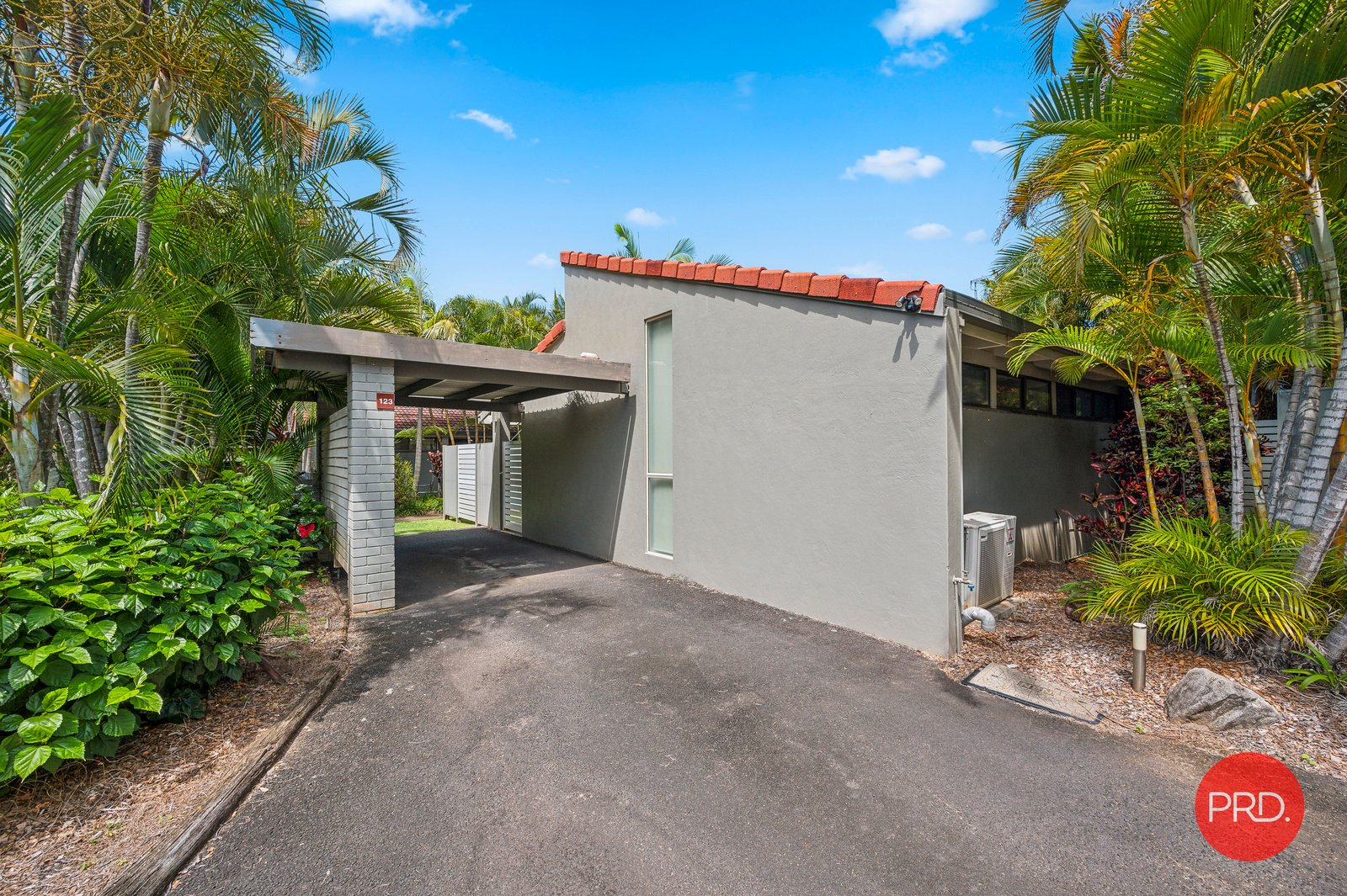 123/8 Solitary Islands Way SAPPHIRE BEACH 16