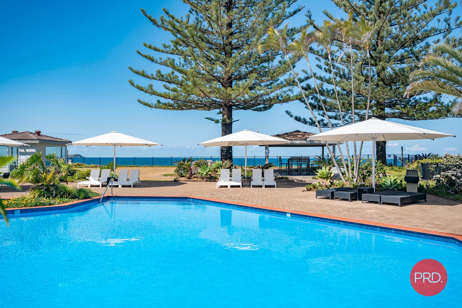 123/8 Solitary Islands Way SAPPHIRE BEACH 18