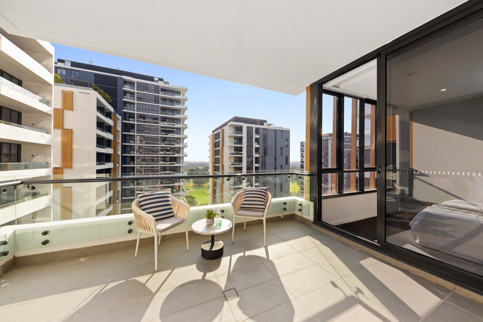 1238/1 Finch Drive EASTGARDENS 2