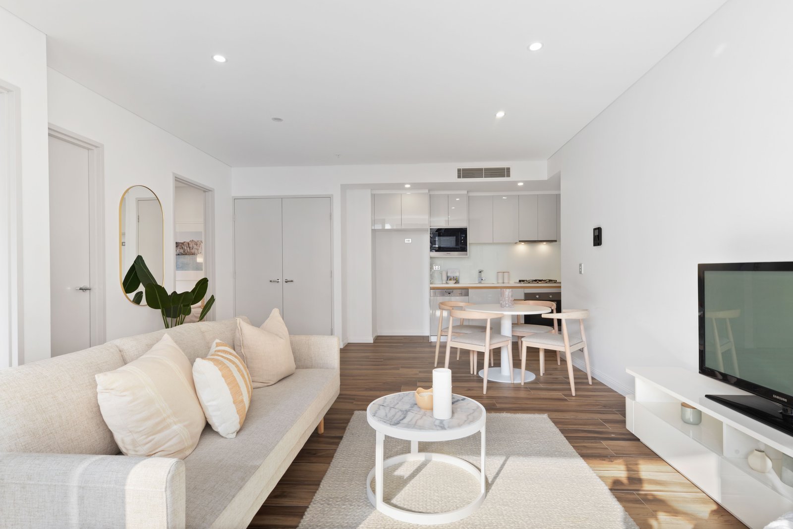 1238/1 Finch Drive EASTGARDENS 5