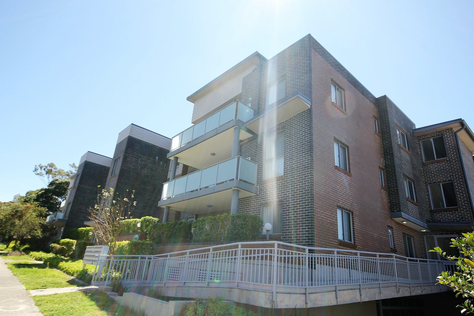 1/24-30 Gladestone Street KOGARAH 1