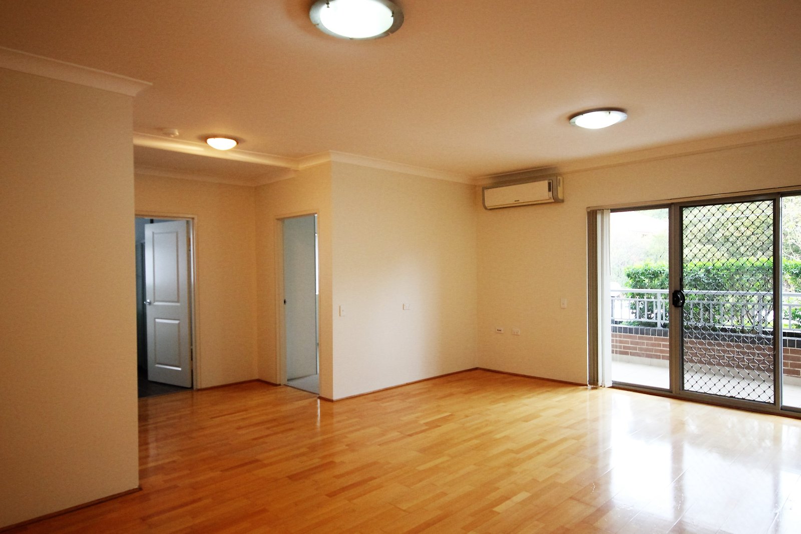 1/24-30 Gladestone Street KOGARAH 4
