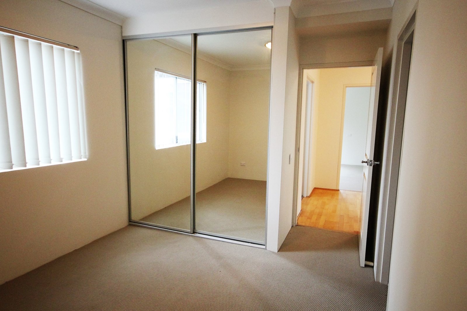 1/24-30 Gladestone Street KOGARAH 6