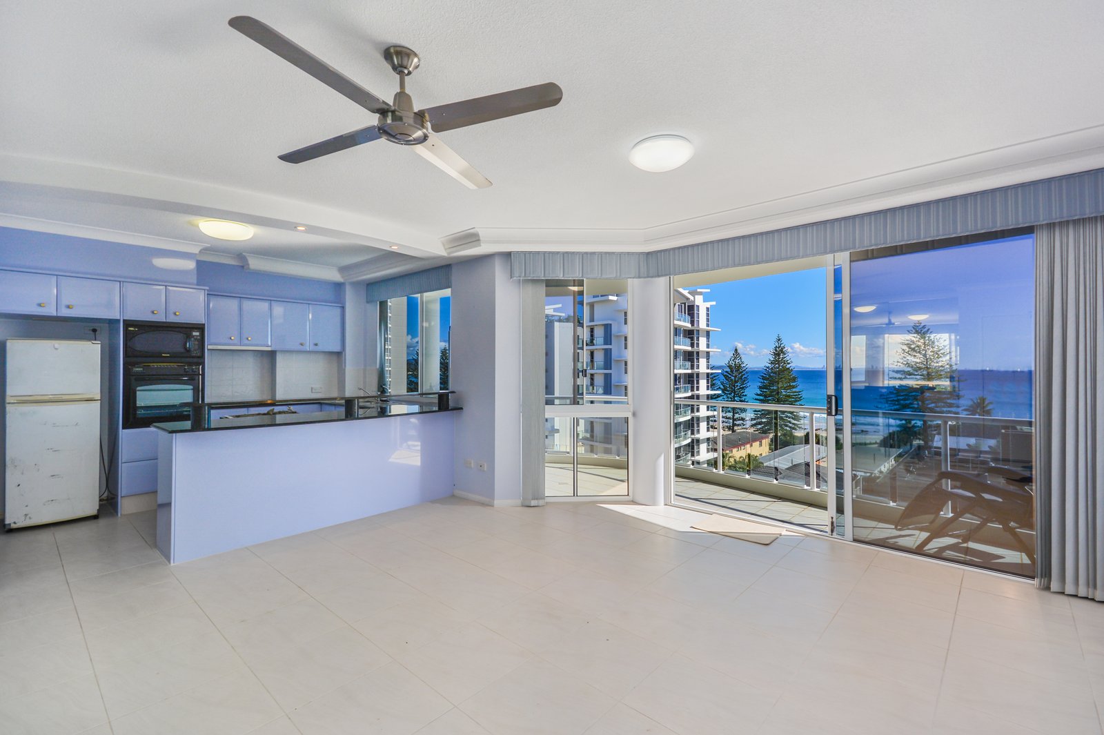12/4-6 Eden Avenue RAINBOW BAY 2