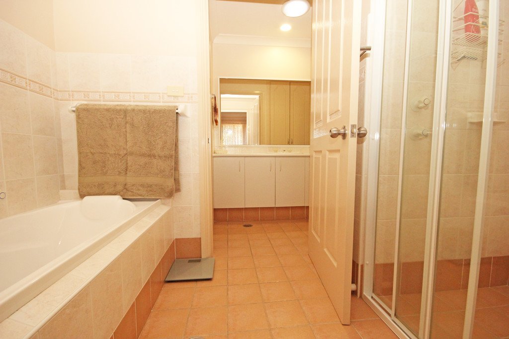 1/24 Bold Street LAURIETON 11