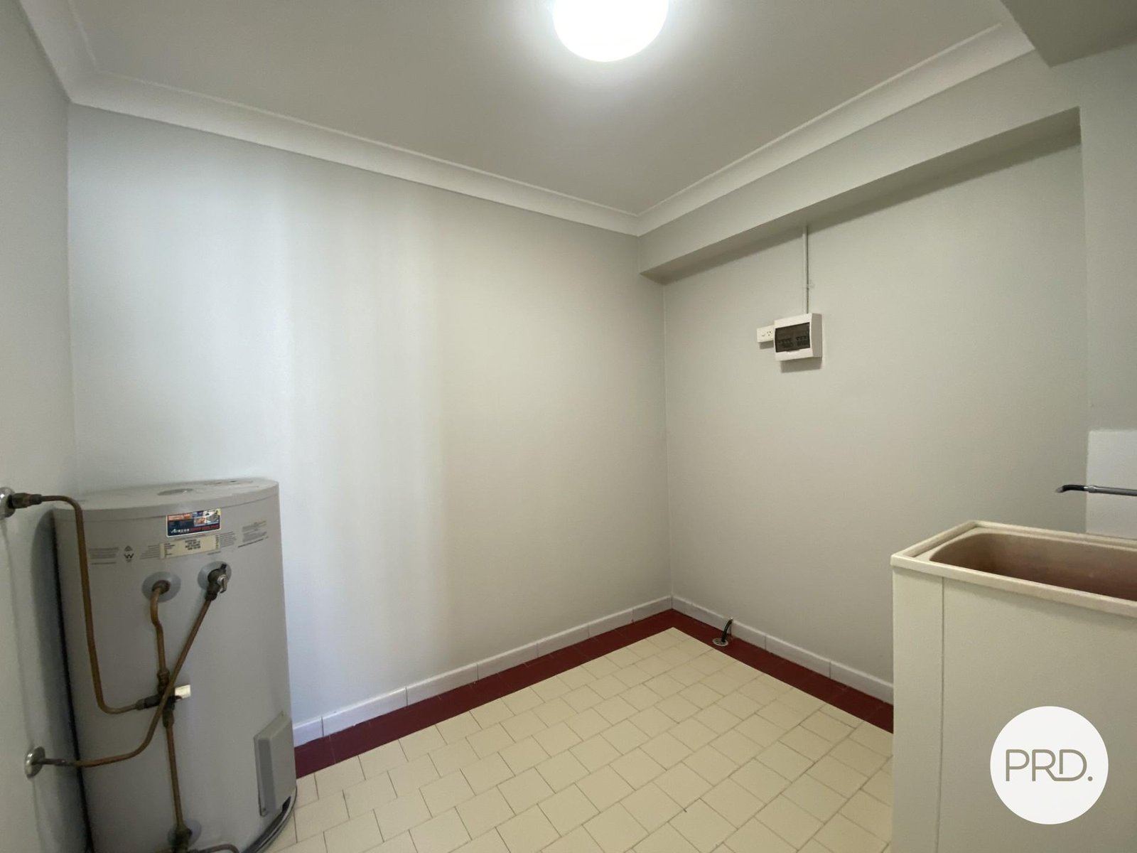 12/4 Bourke Street LIVERPOOL 8