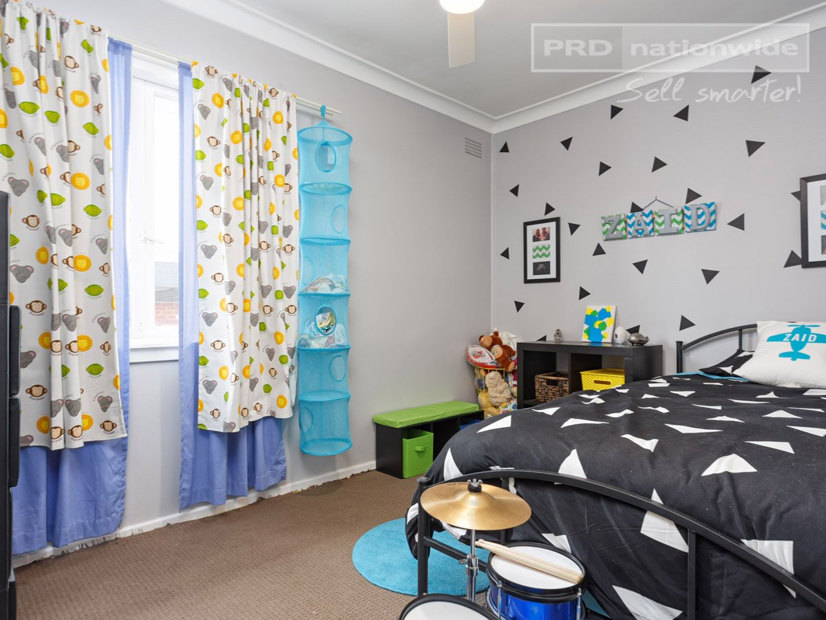 124 Bourke Street MOUNT AUSTIN 8