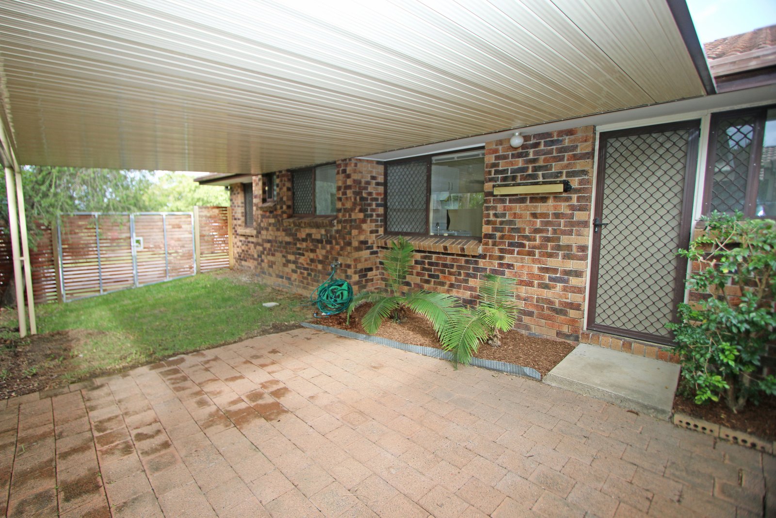 1/24 Callistemon Court ARUNDEL 9