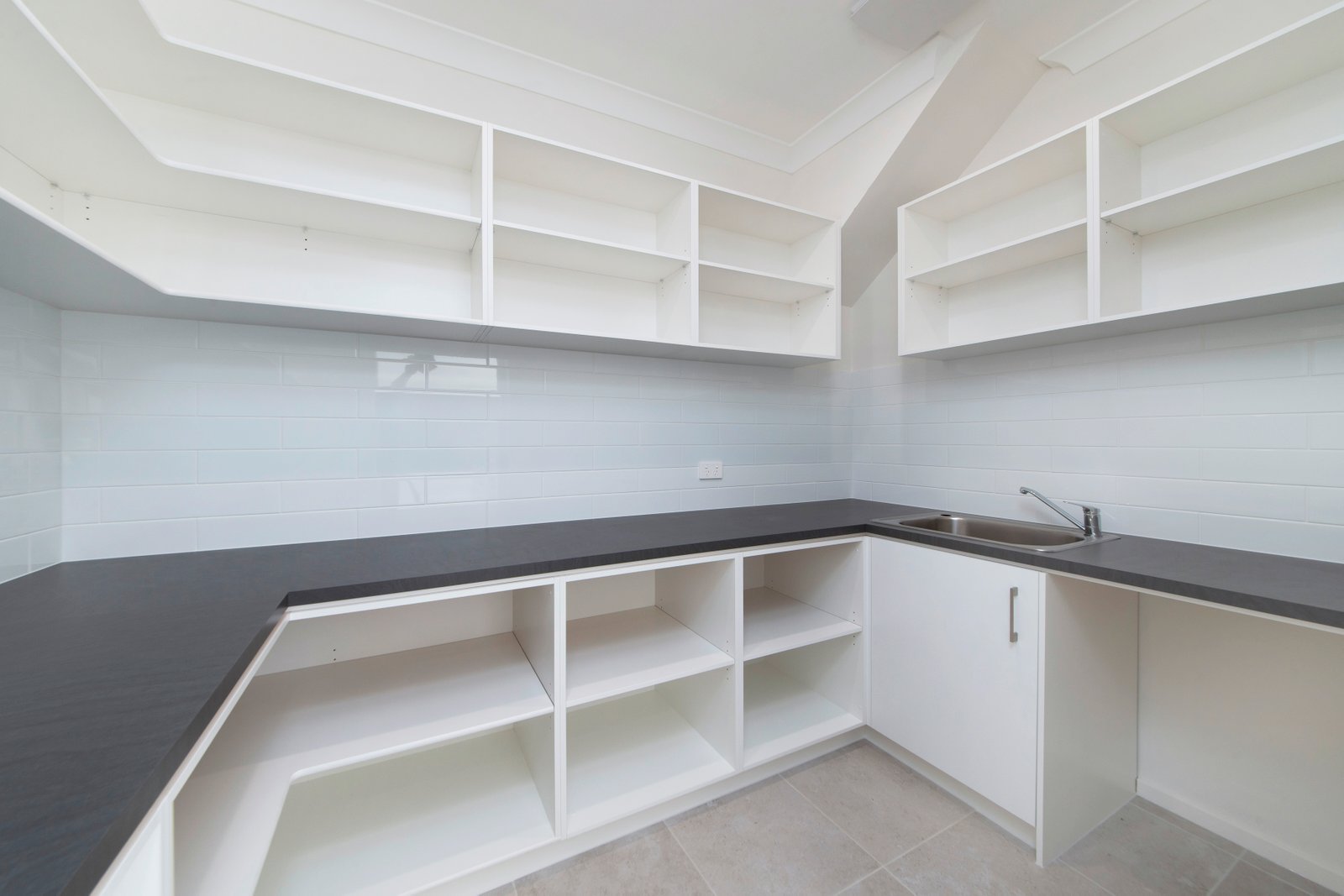 Gallery: 1/24 Chablis Court