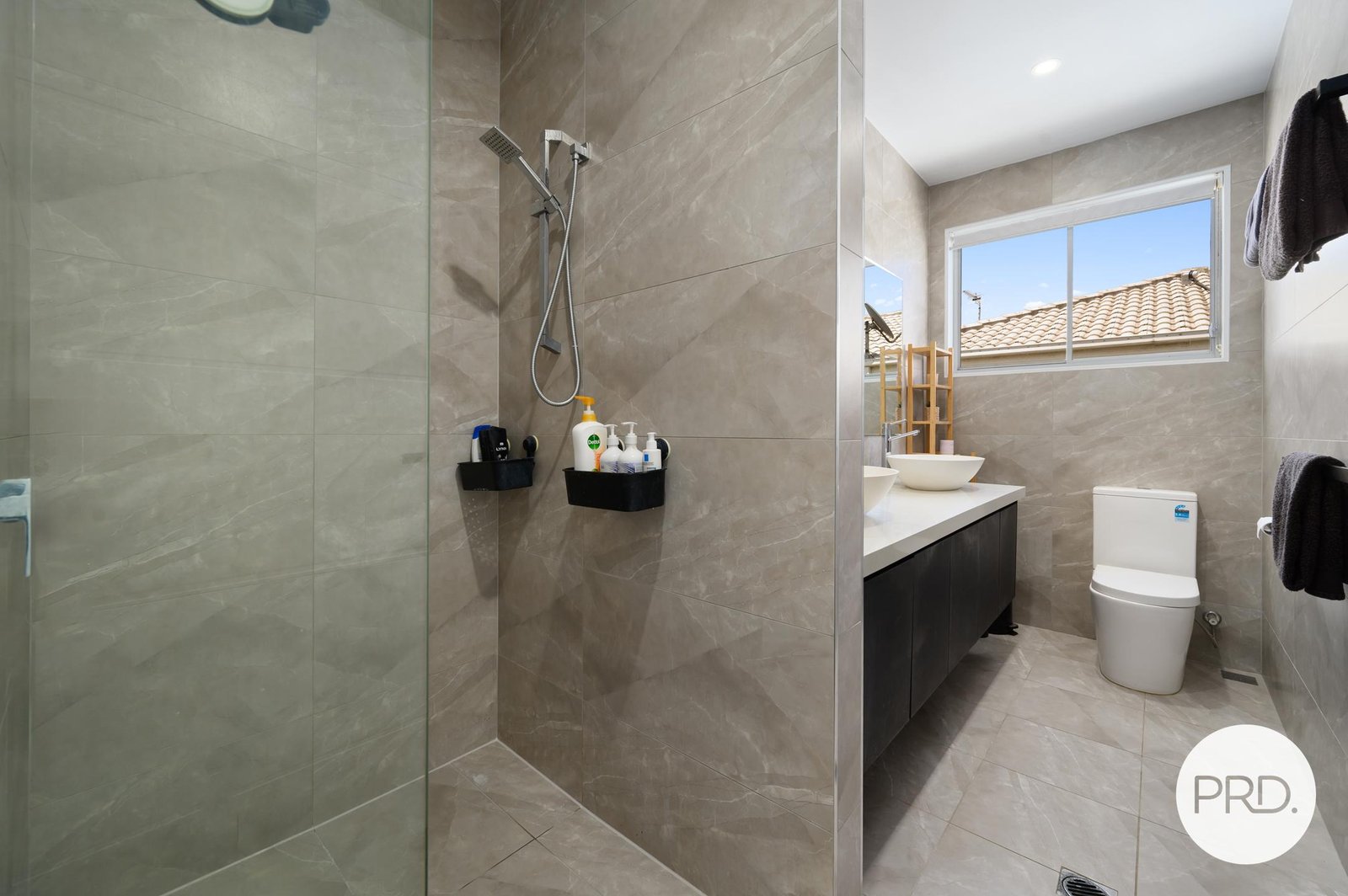1/24 Clark St  BIGGERA WATERS 7