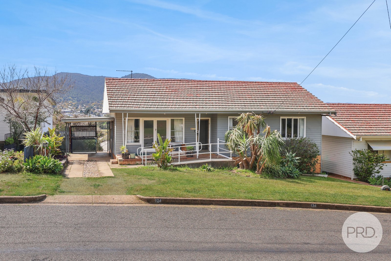 124 Crown Street TAMWORTH 1