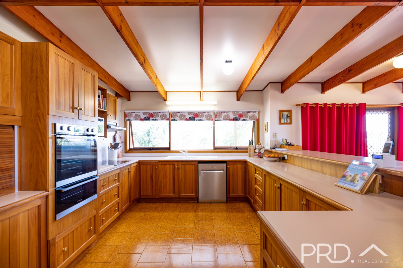 124 Dalhunty Street TUMUT 6